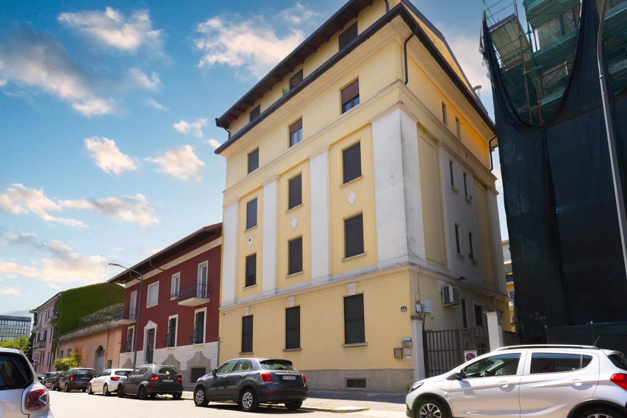 Ferienwohnung Prada Loft - Posto Auto Privato Mailand Exterior foto